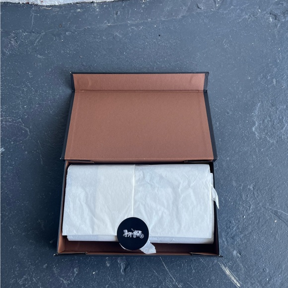 Coach wallet - Picture 4 of 7